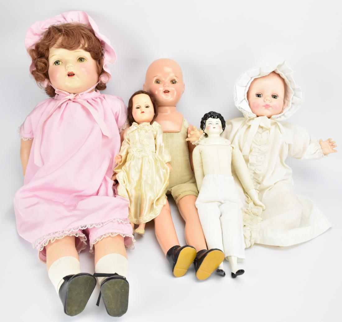 Group of 5 Composition Dolls Inc: Effanbee: A group of 5 composition dolls including one Effanbee #8475 1974, the remaining 4 each mid 20th Century. H: 26" (66cm) [largest] estate from a private Cedar Grove,NJ collector