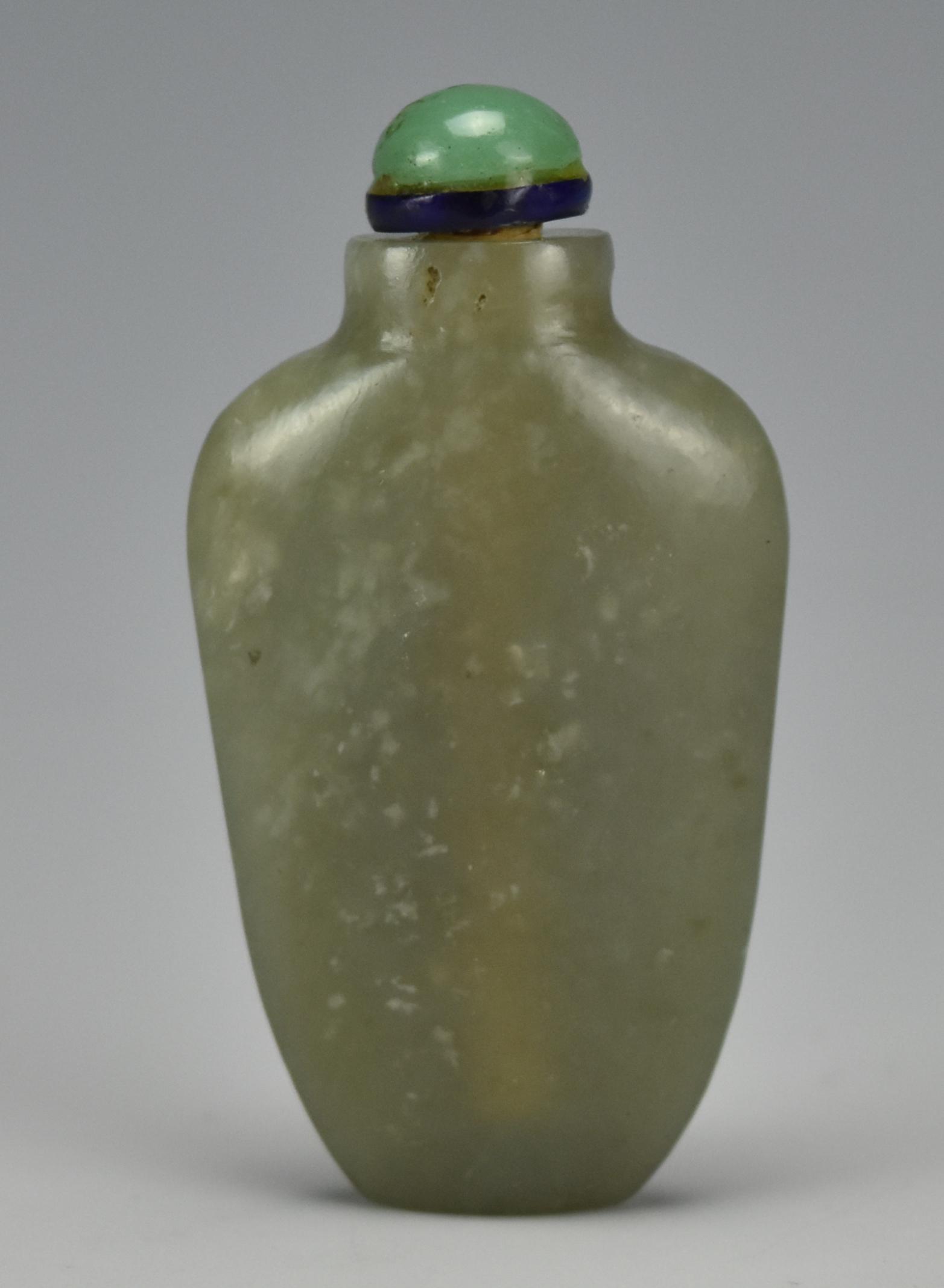 Chinese Spinach Jade Snuff Bottle,Qing D. (1 of 7)