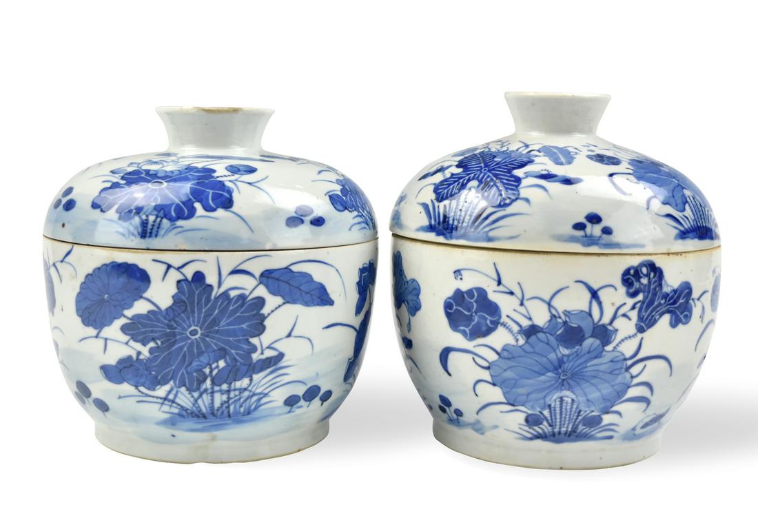 Pair of Chinese B & W Lotus Jar, 19th C. (1 of 11)