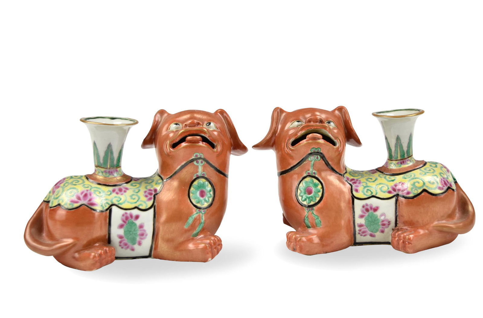 Pair of Famille Rose Foo-dog Candle Stand,19th C. (1 of 12)