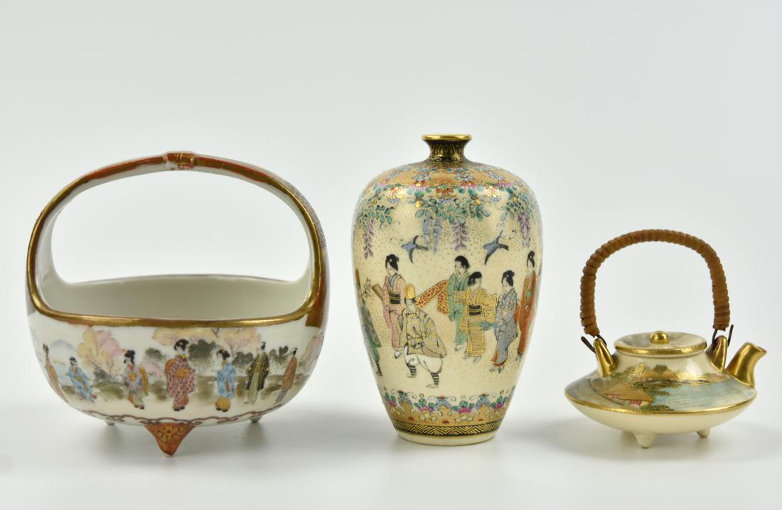 3 Small Japanese Satsama Vase,Basket,Teapot,19th C (1 of 13)