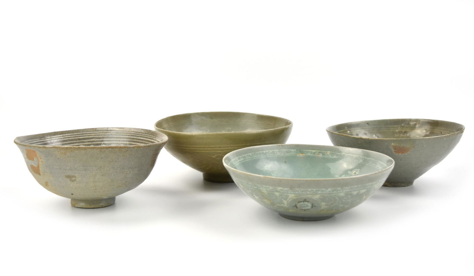 4 Korean Celadon Slip Inlaid Bowls, 13-14th C. (1 of 12)