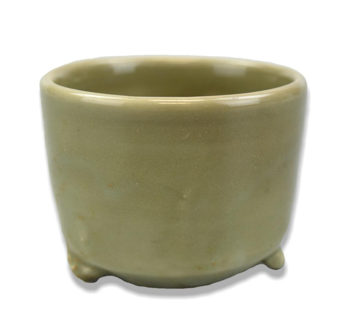 Chinese Longquan Celadon Glazed Censer, Yuan D. (1 of 7)