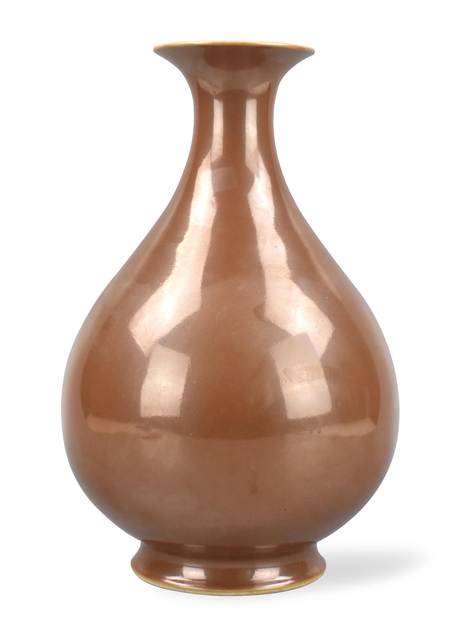 Chinese Brown Glazed Yuhuchun Vase,Qianlong Period (1 of 10)