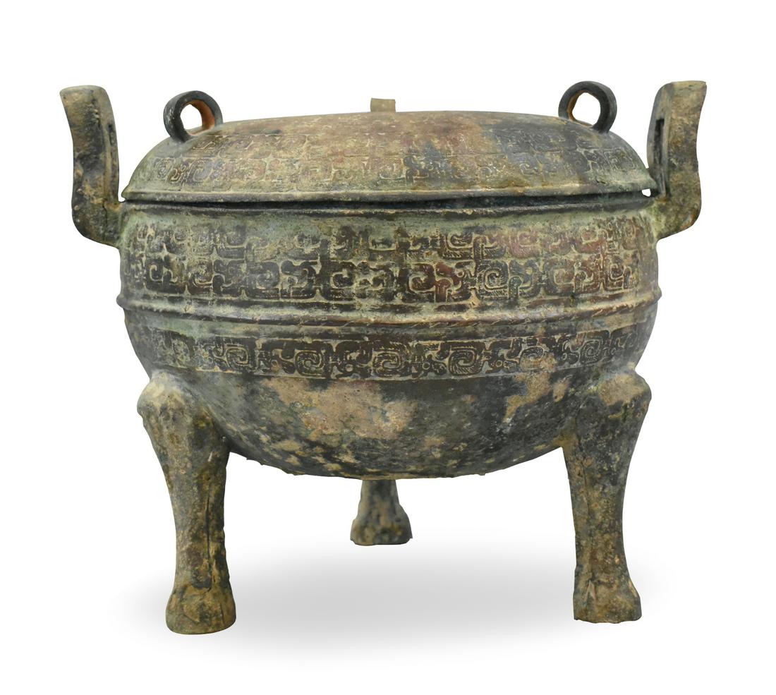 Chinese Bronze Ding Vessel & Cover, Warring State (1 of 9)