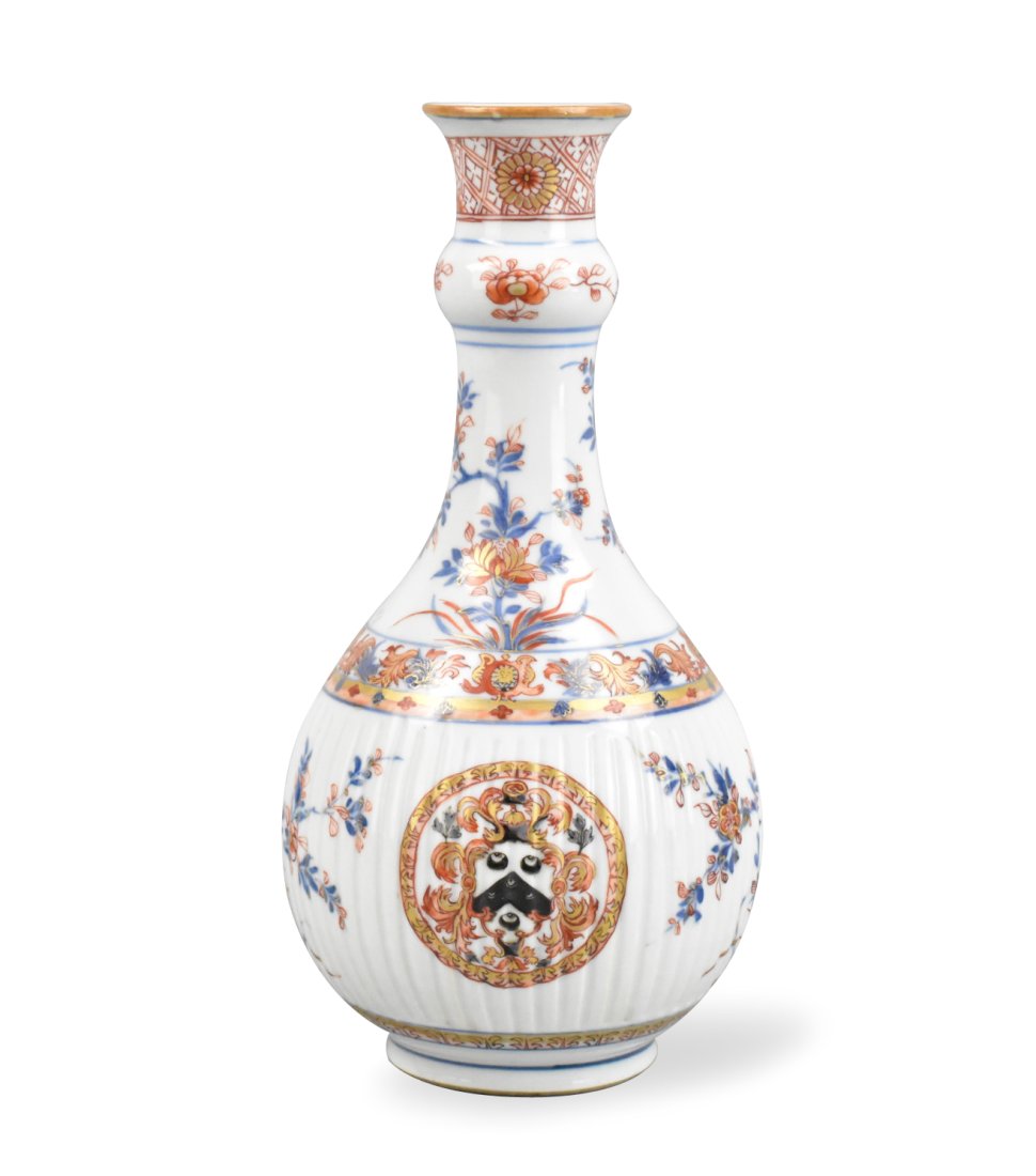 Chinese Imari Style Armorial Vase, Kangxi Period (1 of 9)