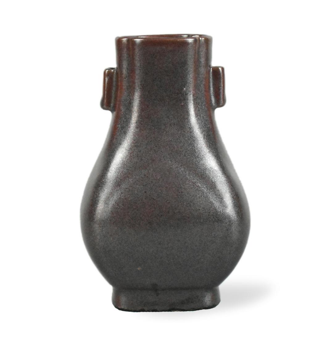 Chinese Russet Glazed Vase ,18th C. (1 of 11)