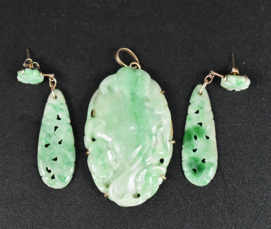 Pair of Chinese Jadeite Earrings & Necklace,14k (1 of 9)