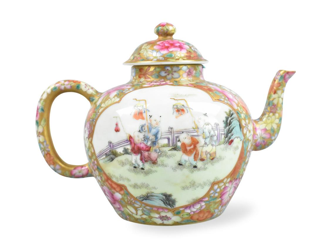 Chinese Mille Floral Famille Rose Teapot, ROC P. (1 of 17)