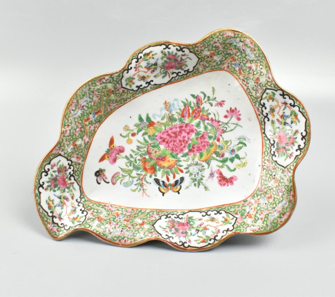 Chinese Export Leaf Shaped Stem Dish,19th C. (1 of 9)