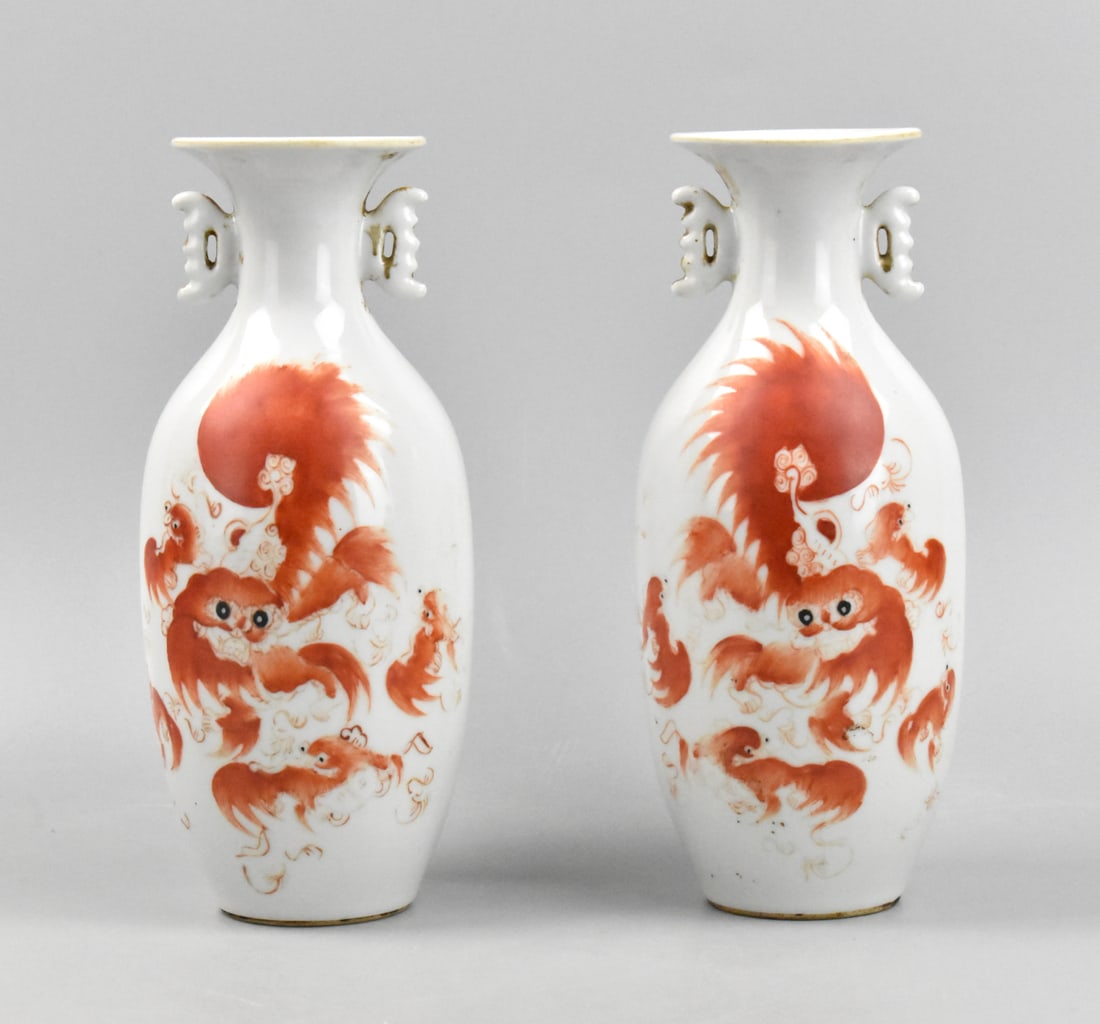Pair of Chinese Iron Red Foo Lion Vase, 19th C. (1 of 18)