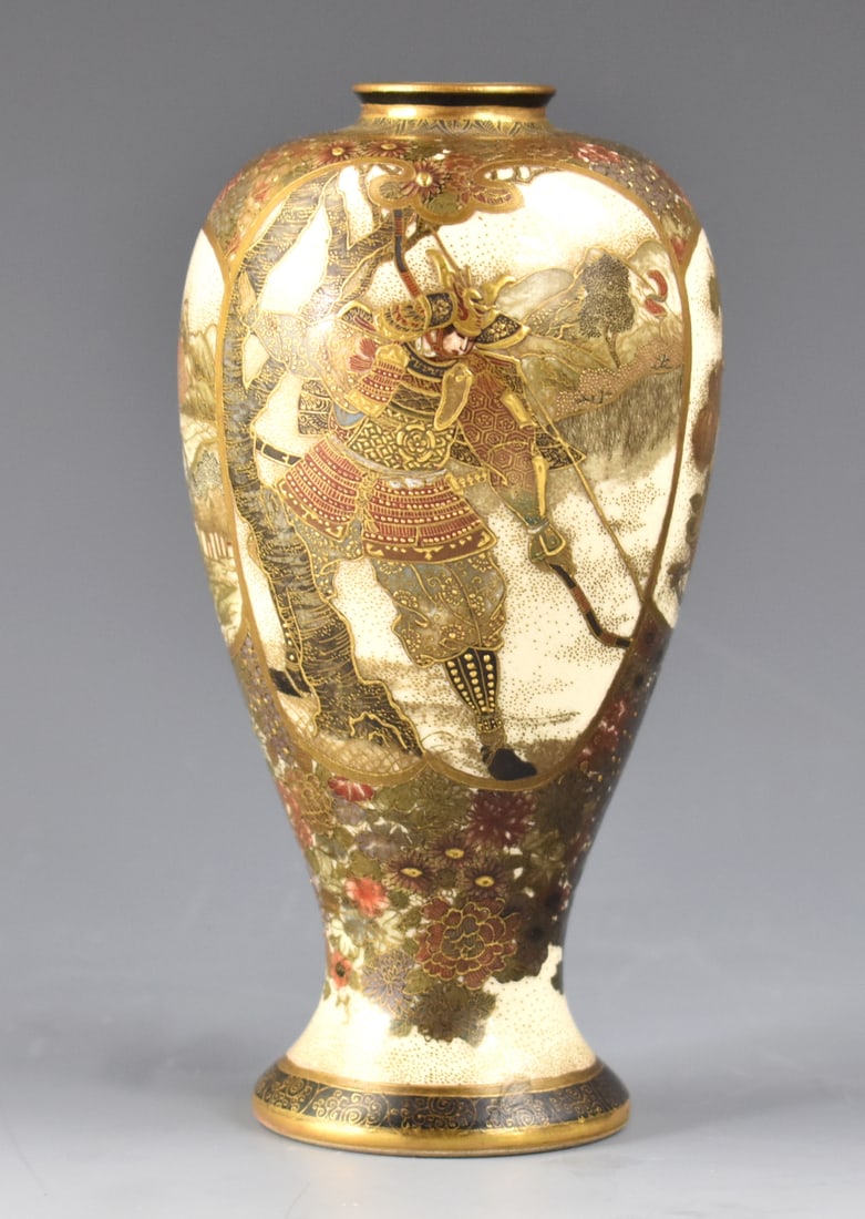 Japanese Sastuma Vase w/ Warrior,Meiji Period (1 of 9)
