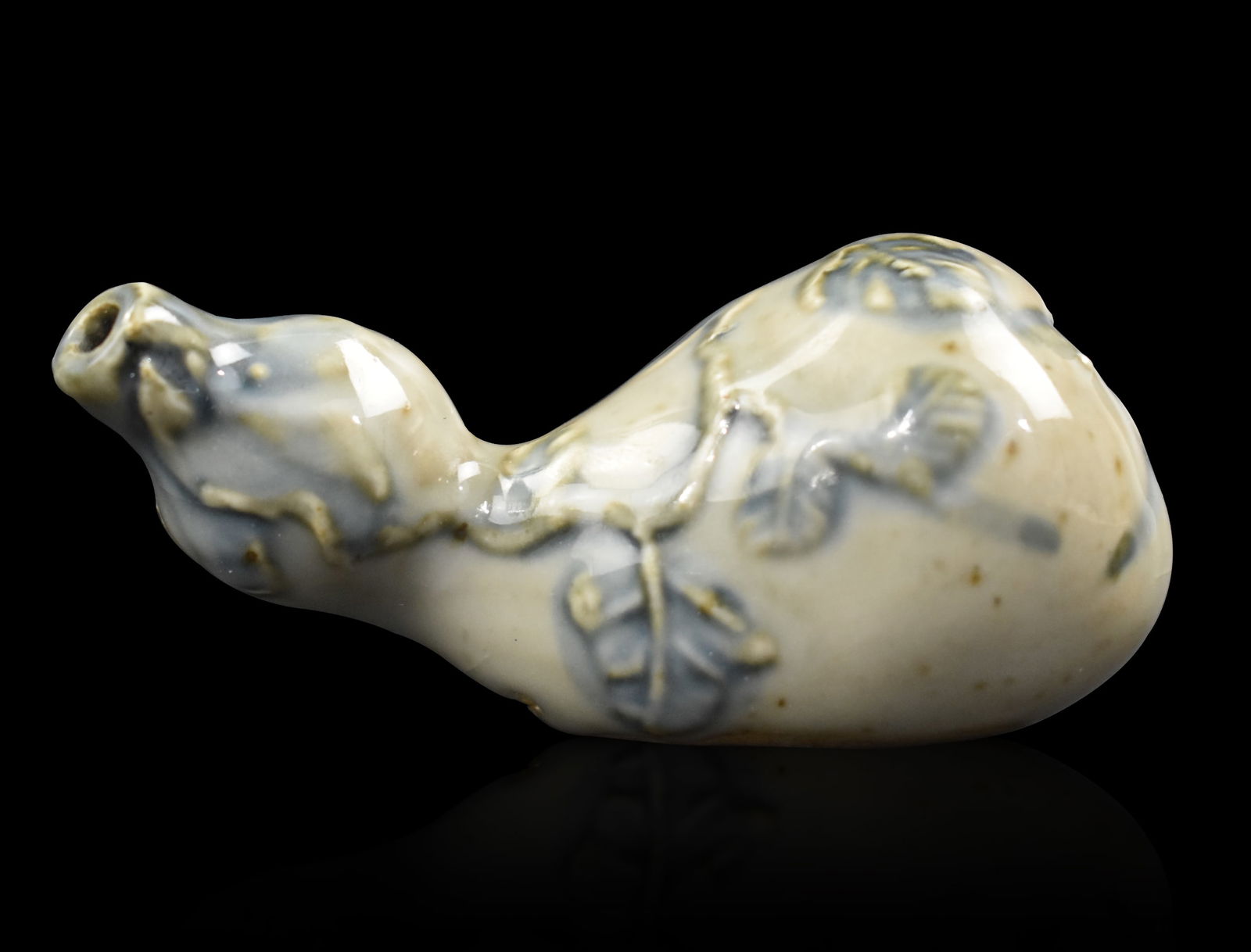 Chinese Blue & White Water Drop, 17th C. (1 of 6)