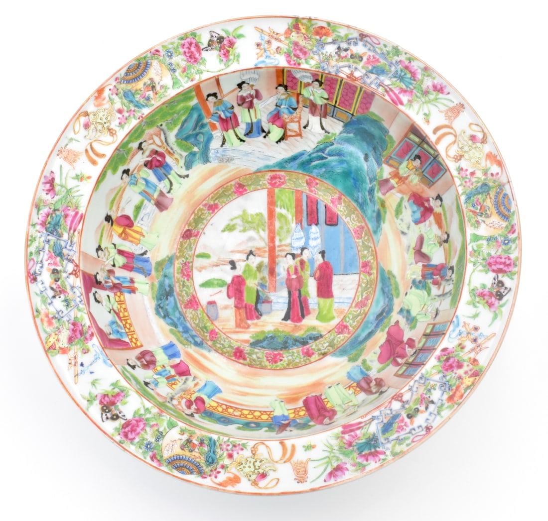 Large Chinese Rose Medallion Basin, 19th C. (1 of 11)