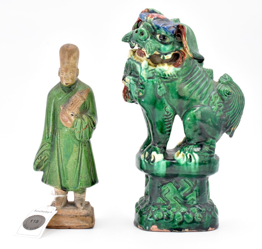 2 Chinese Green Glazed Foo Lion & Musician Figure (1 of 10)