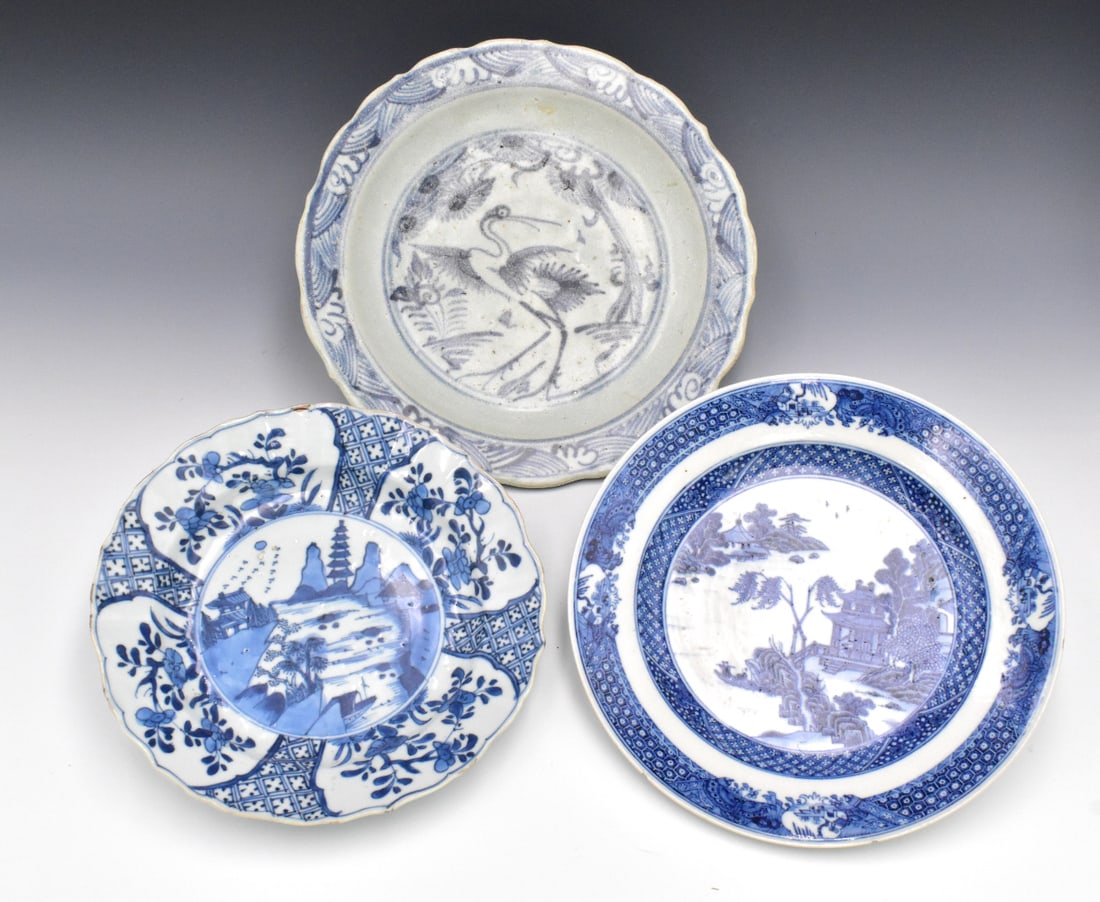 3 Chinese Blue & White Plate, 17-18th C. (1 of 12)