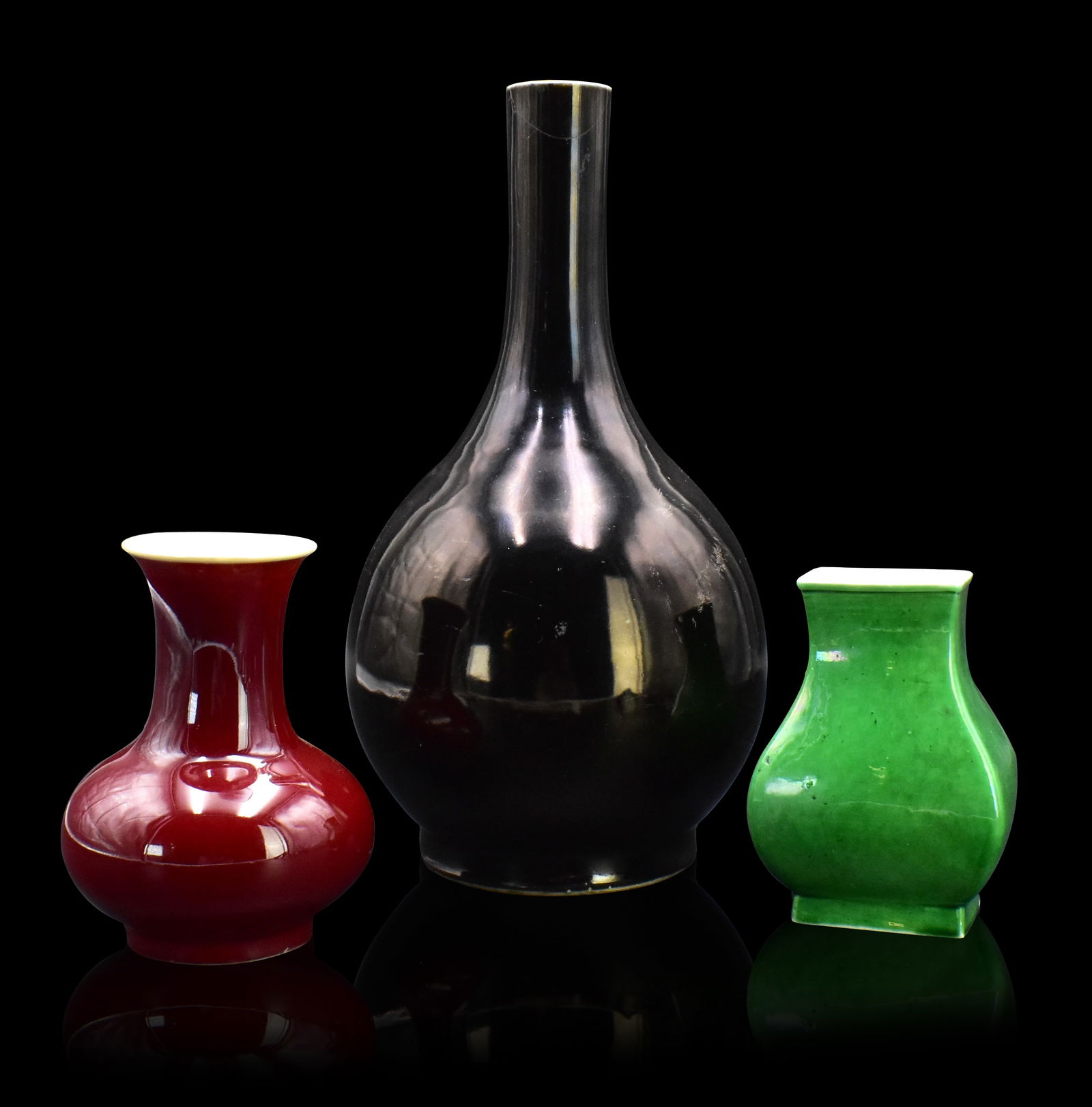 Group of 3 Chinese Monochrome Vases, 18/19th C. (1 of 15)