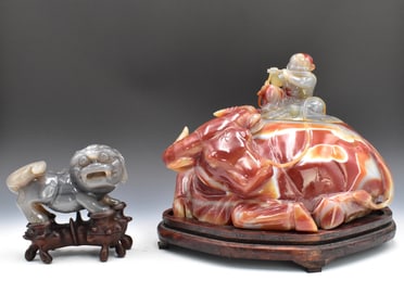 Large Chinese Agate Carved Water Bufflao& Foo Lion