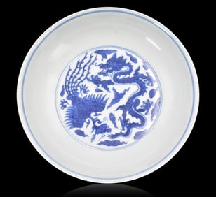 Chinese Blue & White Dragon & Phoenix Dish