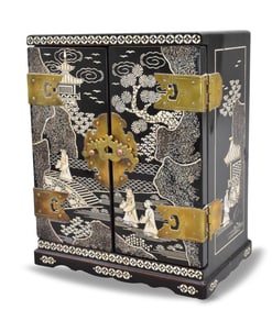 Japanese Lacquer Chest w/ MOP Inlaid, Meiji Period