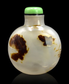 Chinese Agate Carved Snuff Bottle, 19th C.