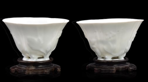 Pair of Chinese Dehua Floral Cups & Stand, ROC Pe