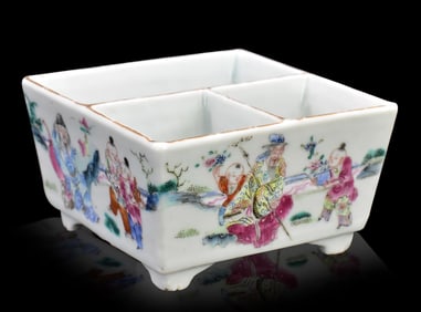 Chinese Famille Rose Food Container,19th C.