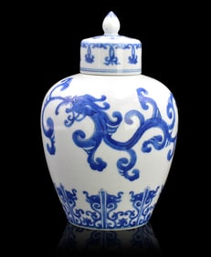 Chinese Blue & White Dragon Jar w/ Cover, 19th C.