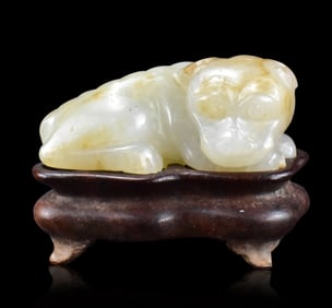 Chinese Jade Carved Foo Dog on Stand,Qing Dynasty