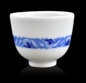 Small Chinese Blue & White Wine Cup,Qing Dynasty