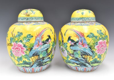 Pair Chinese Yellow Ground Famille Rose Jar,19th C