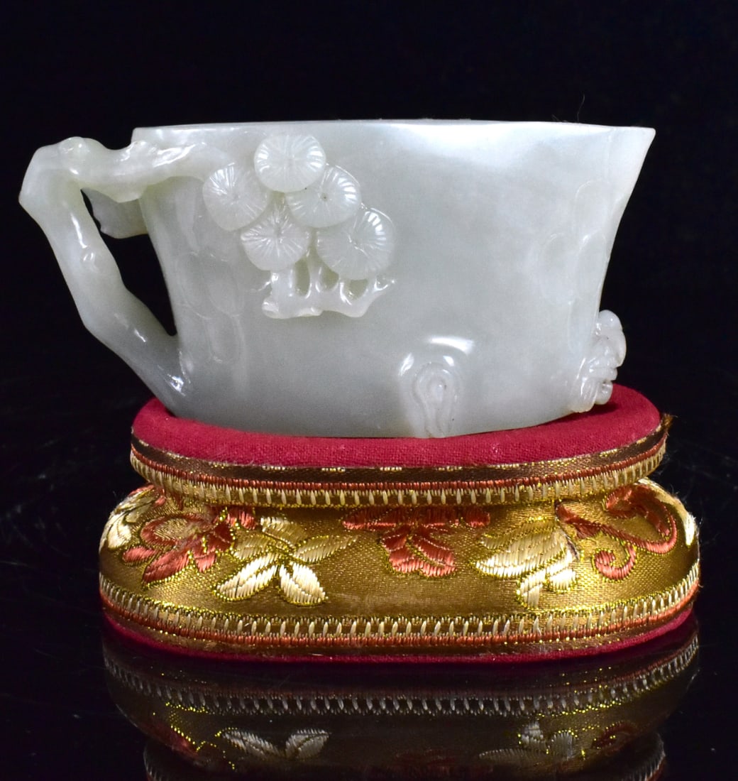 Chinese Jade Carved Libation Cup & Box (1 of 14)