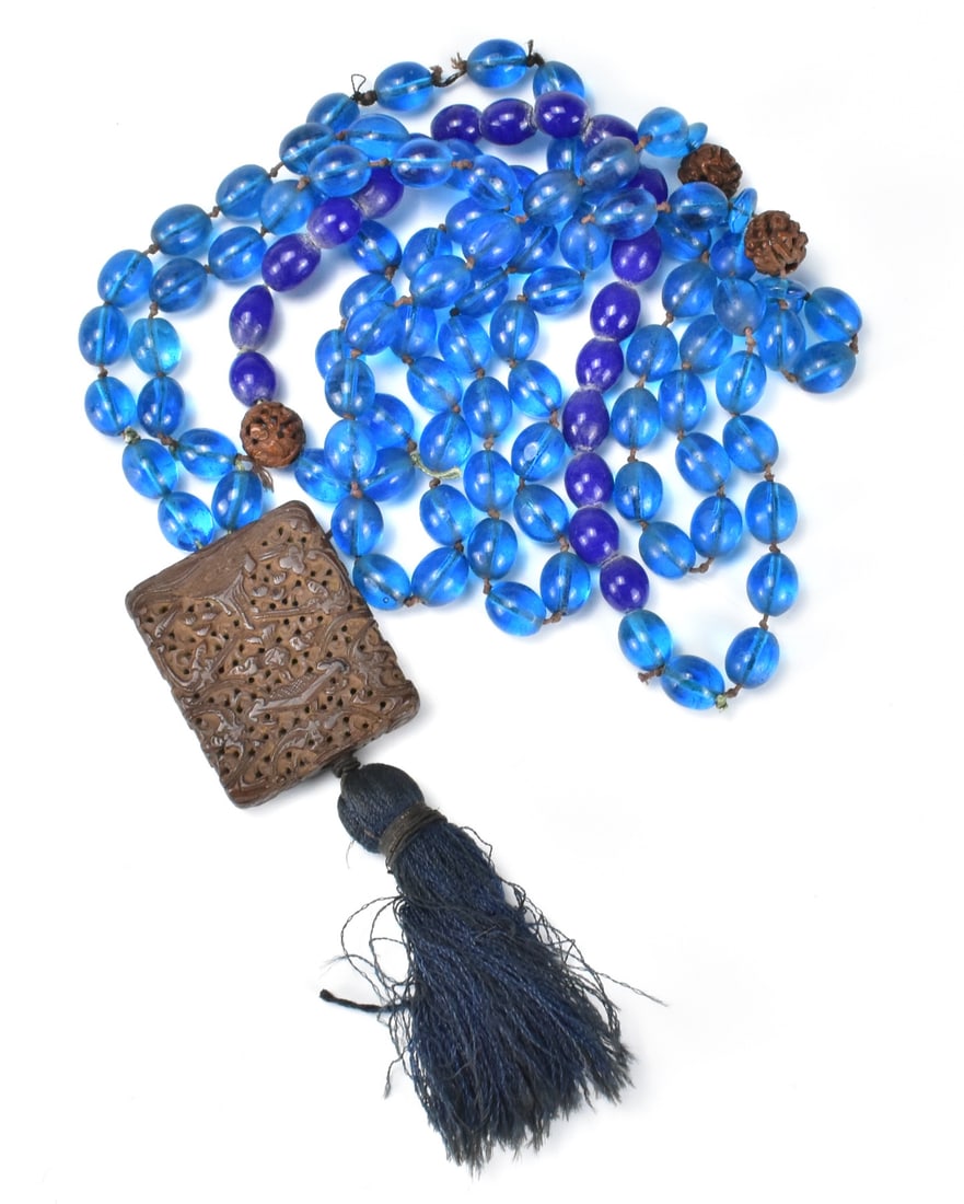 Chinese Beads Necklace w/ Chenxiang Wood, Qing D. (1 of 7)