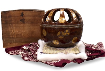 Large Japanese Lacquered Covered Censer,Edo Period