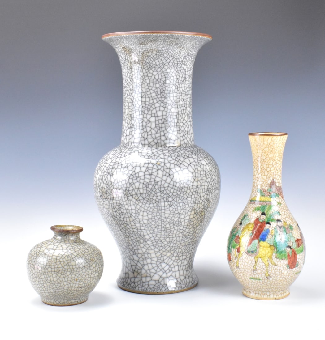 3 Chinese Ge Type Glazed Crackle Vase & Jar,19th C (1 of 20)