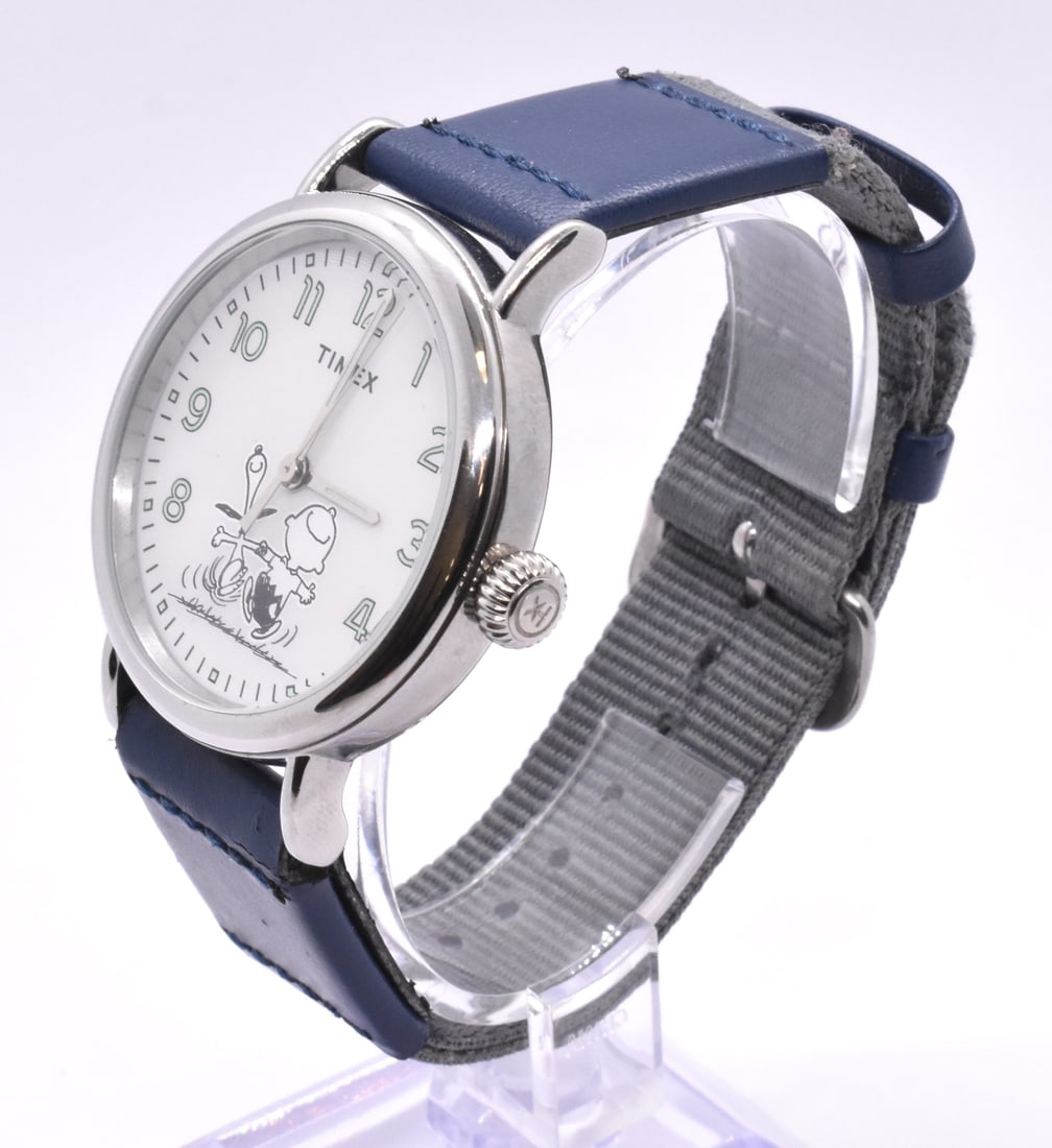 Timex Snoopy Peanuts Watch - 3