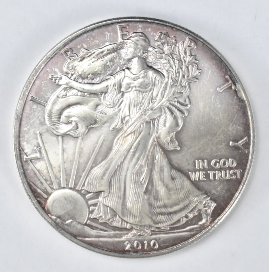 2010 US Liberty 1oz Fine Silver Dollar Coin (1 of 2)