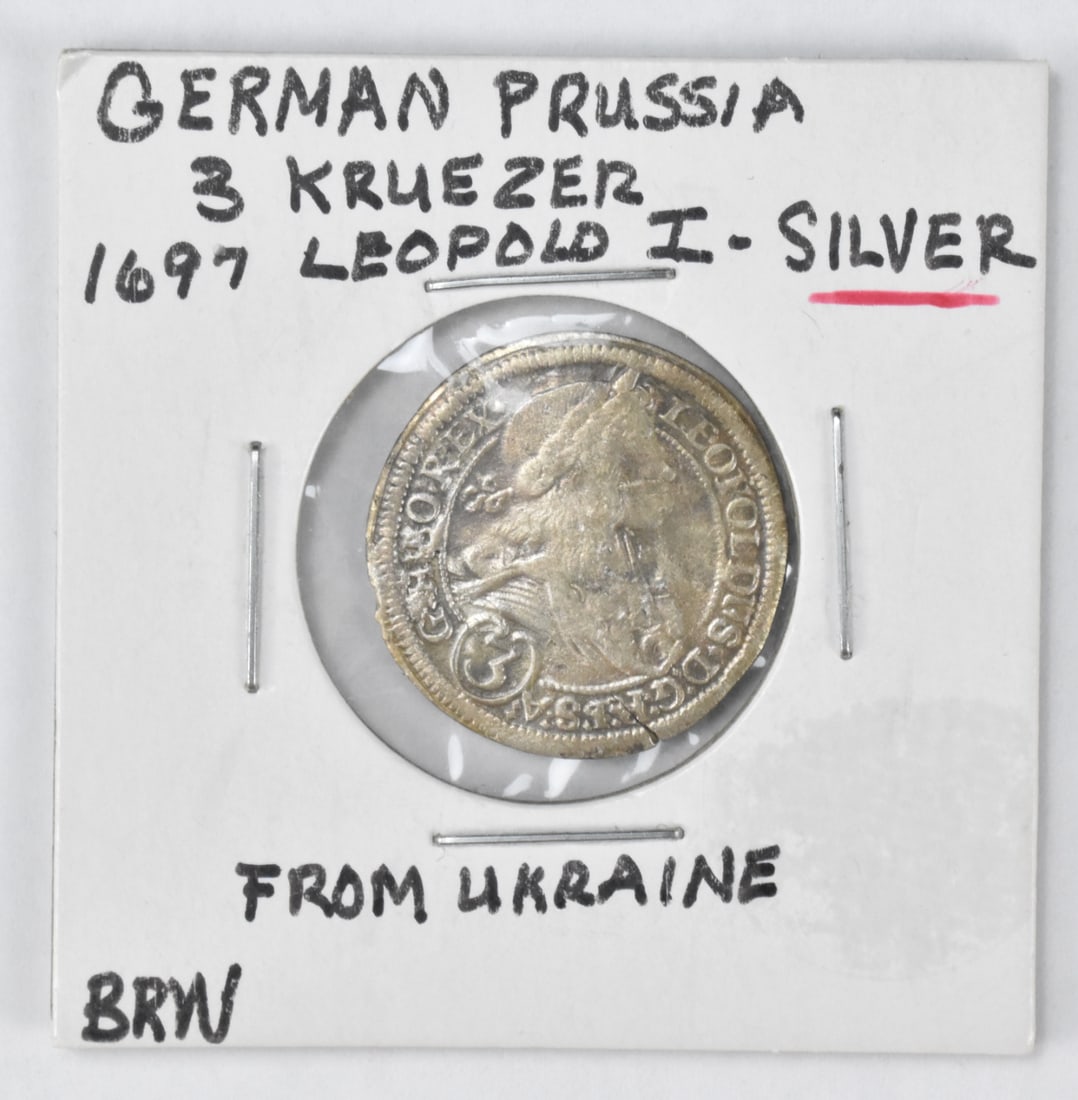 1697 German Prussia 3 Kruezer Leopolo Silver Coin (1 of 3)