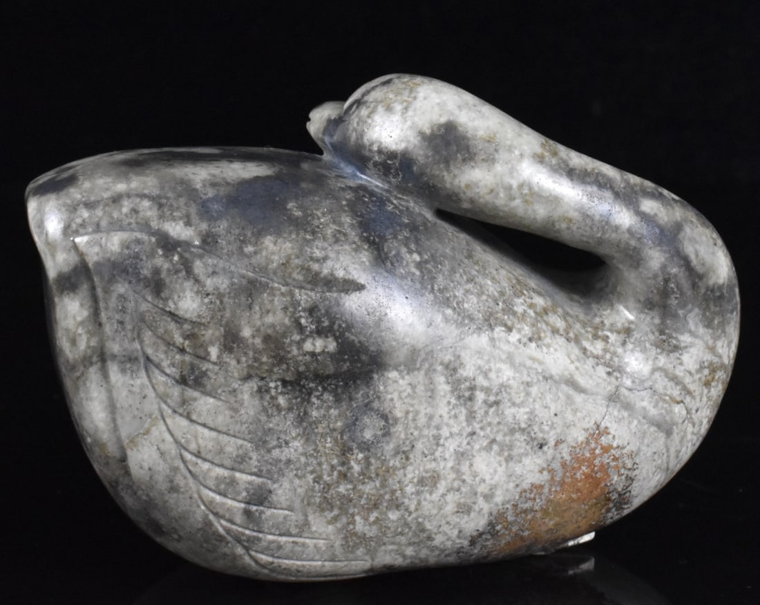 Chinese Jade Carved Goose on Stand, Ming D. (1 of 9)