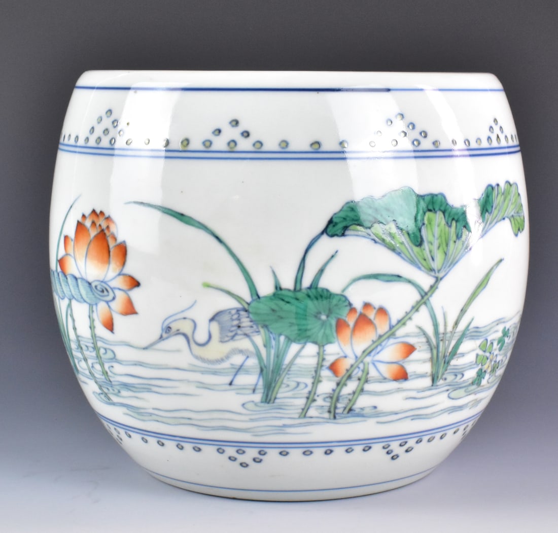 Chinese Doucai Enameled Egret & Lotus Jar, 19th C. (1 of 14)