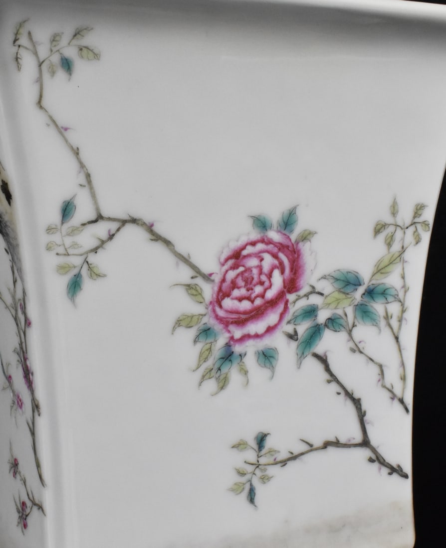 Pair of Chinese Famille Rose Planters,19th C. - 8