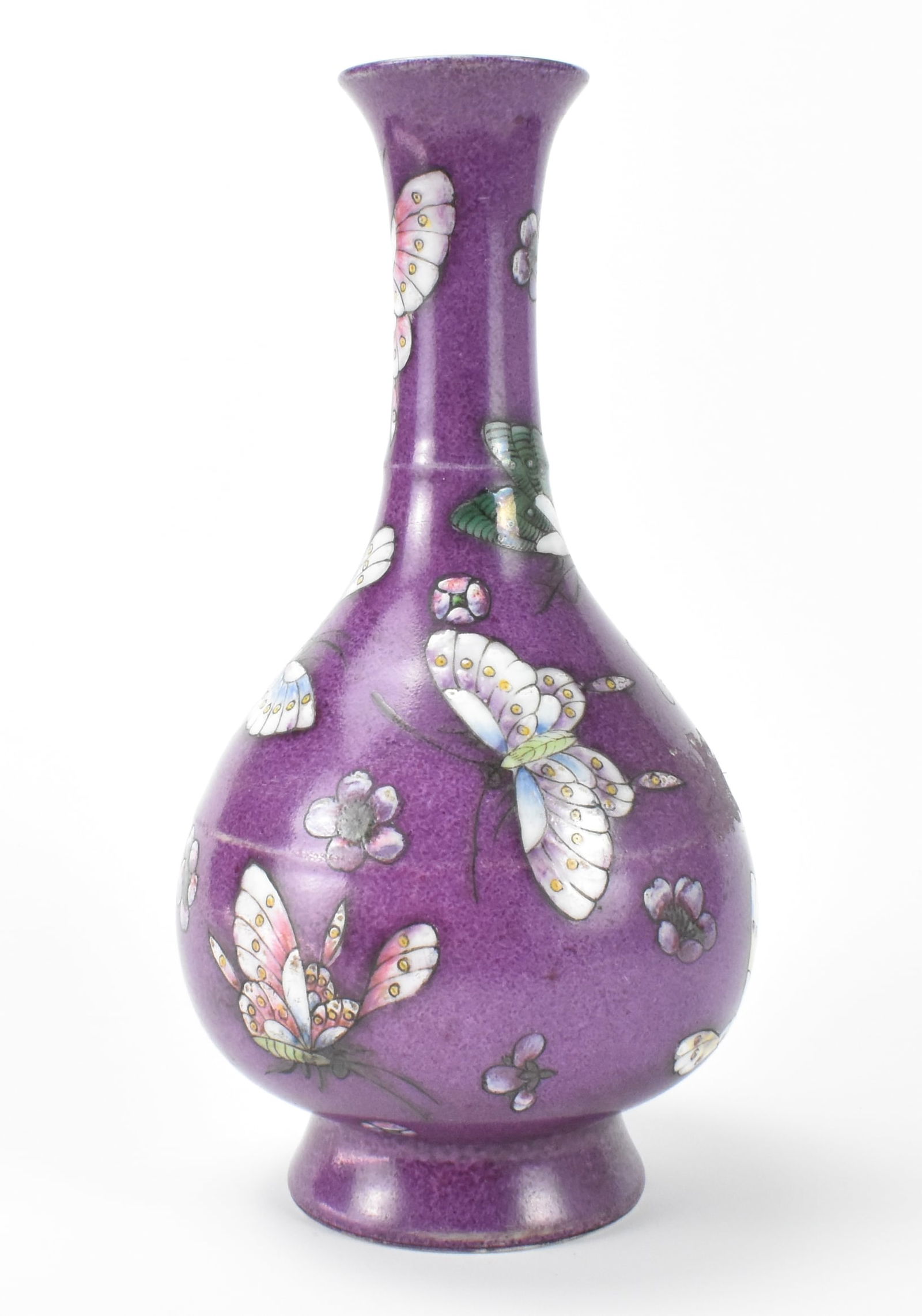 Chinese Famille Rose Butterflies Vase, ROC Period (1 of 14)
