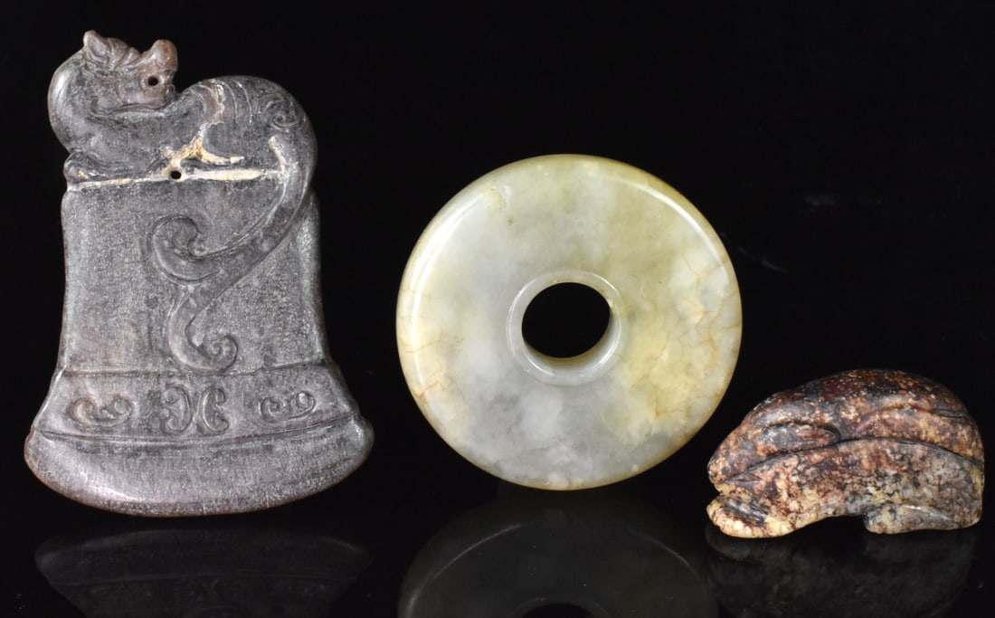 3 Chinese Jade Carved Axe, Rabbit & Disc, ROC Pe. (1 of 17)