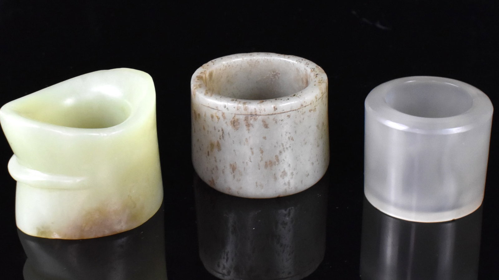 3 Chinese Jade & Agate Carved Archer Ring (1 of 11)
