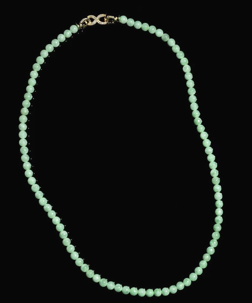 Chinese Jadeite Bead Necklace, GIA Certified (1 of 6)