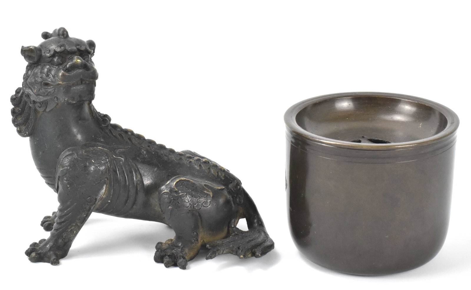 2 Chinese Bronze Cast Kirin Beast & Covered Censer (1 of 11)