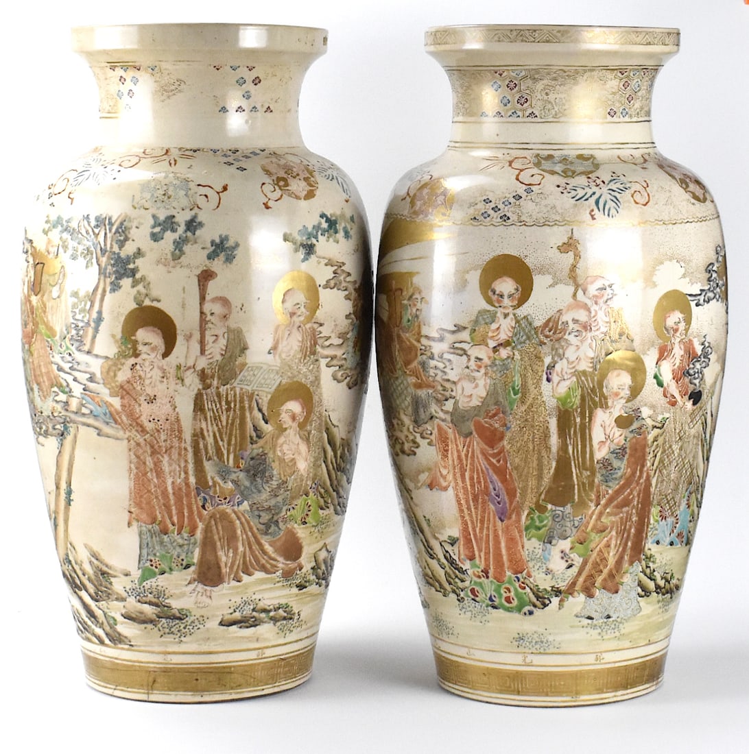 Pair Large Japanese Sastuma Luohan Vase, Meiji Pe. (1 of 10)