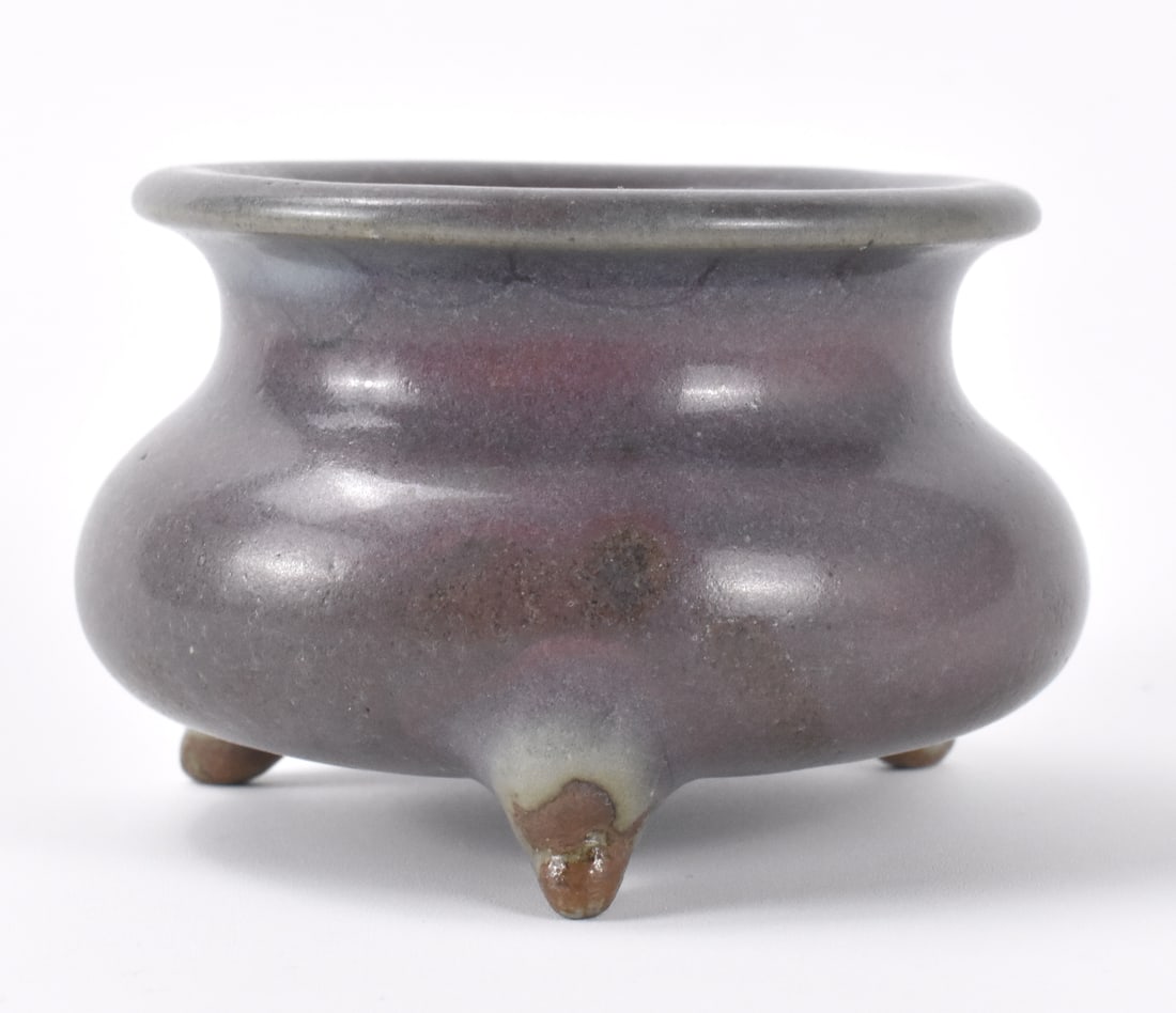 Chinese Junyao Purple Splash Tripod Censer, Jin D.
