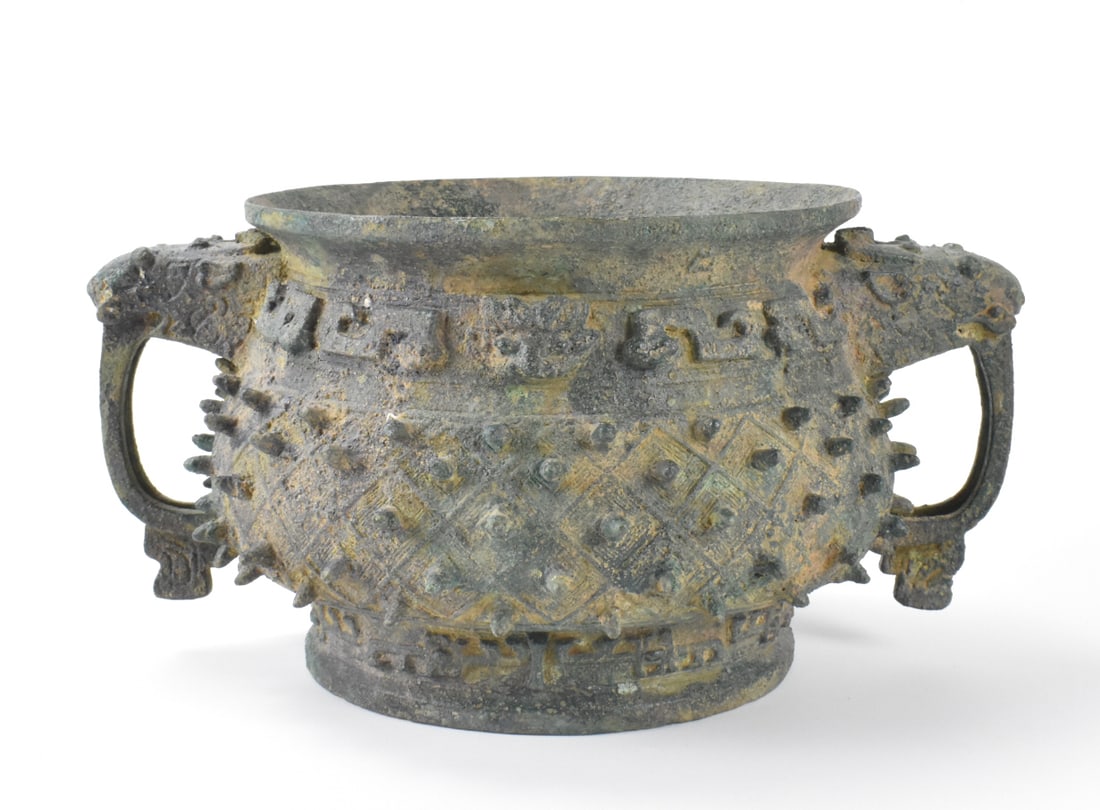 Chinese Archaic Bronze Vessel"Gui",Western Zhou (1 of 11)