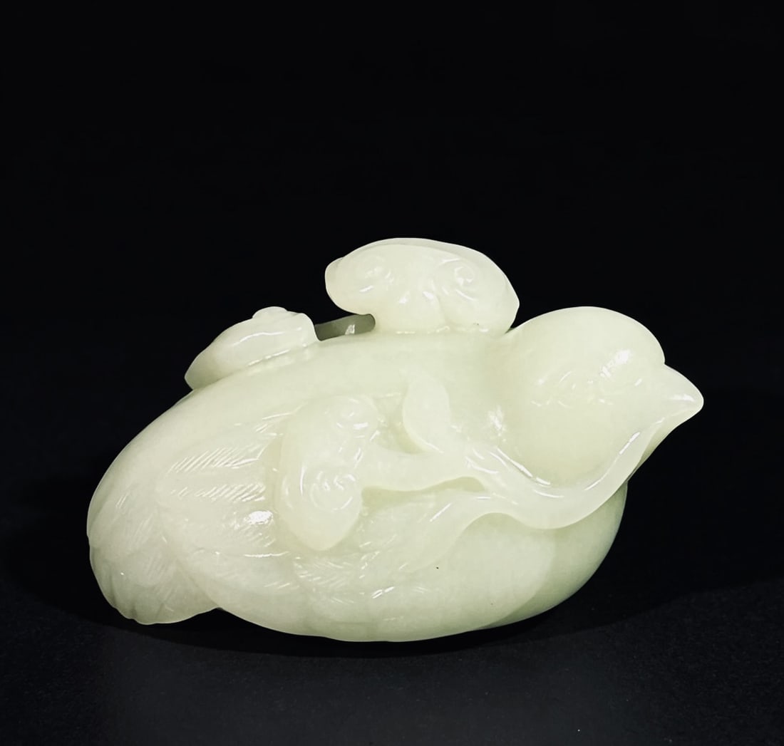 Chinese White Jade Carved Quail (1 of 9)